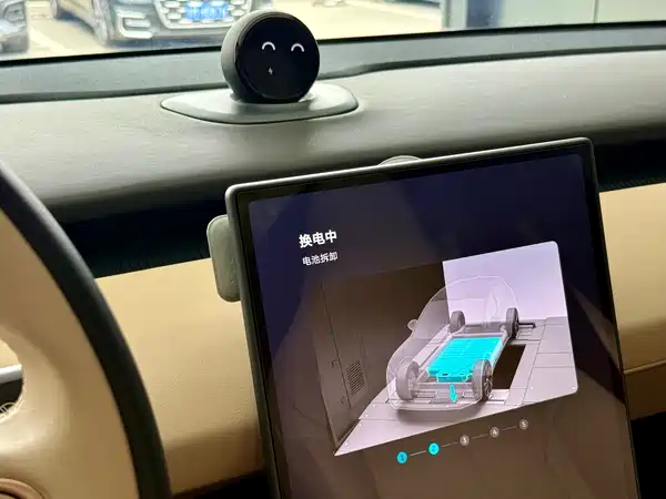 NIO ET5T 2024, фото 16