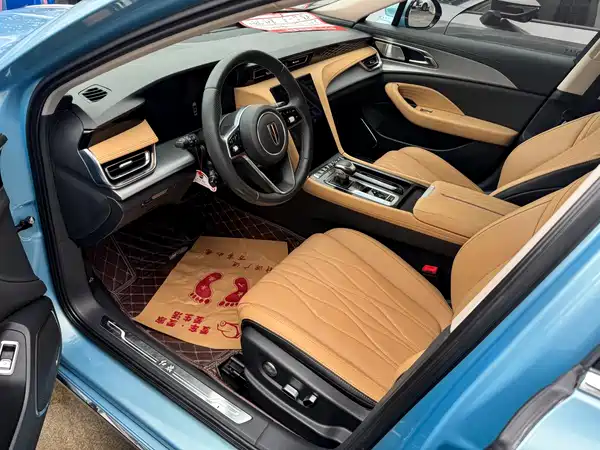 Hongqi H5 2023, фото 3