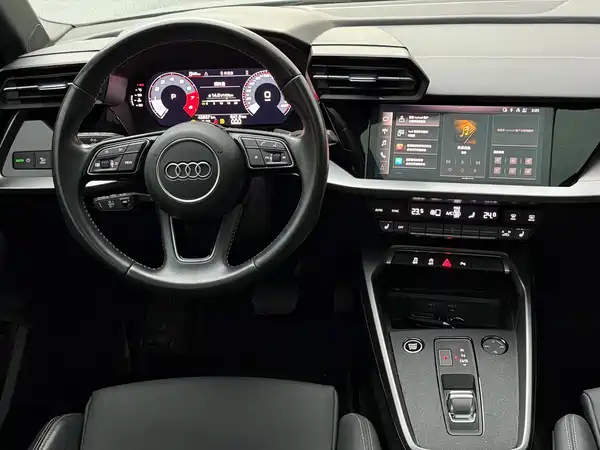 Audi A3 2022, фото 14