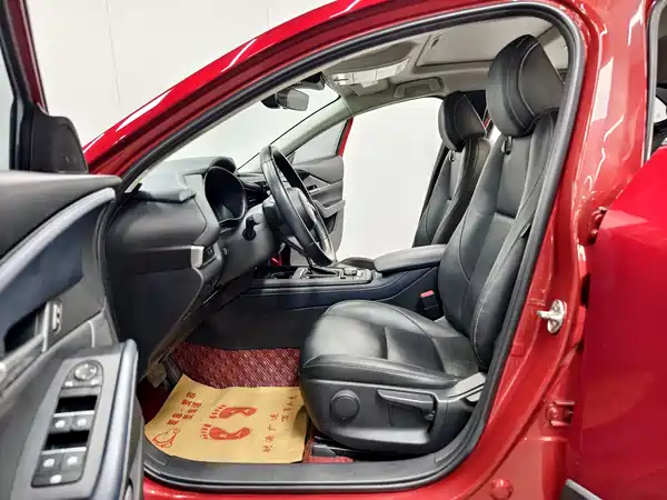 Mazda CX-30 2021, фото 11