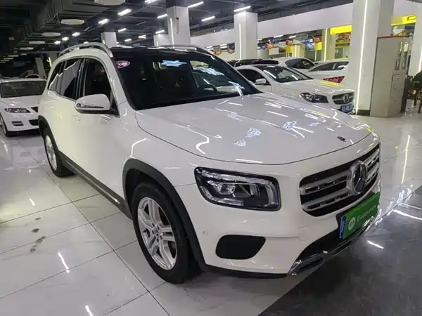 Mercedes-Benz GLB 2022, фото 3