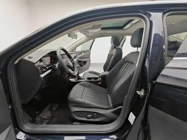 Volkswagen Passat 2022, фото 9