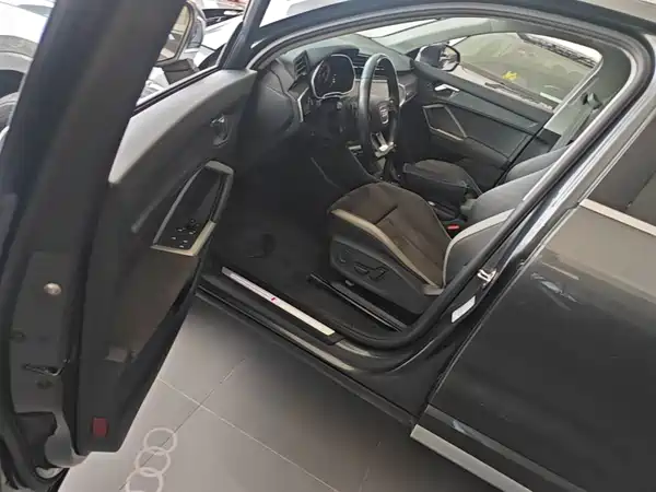 Audi Q3 2022, фото 15