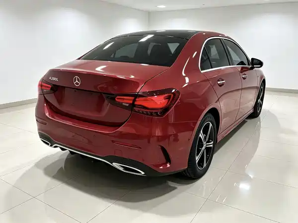 Mercedes-Benz A-Class 2023, фото 9