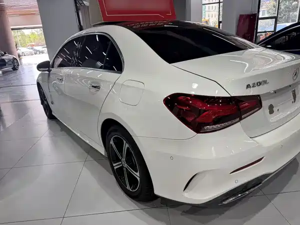 Mercedes-Benz A-Class 2022, фото 5