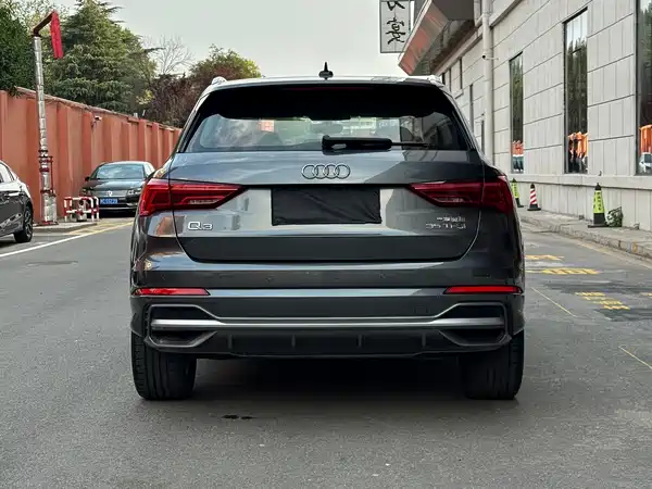 Audi Q3 2022, фото 5