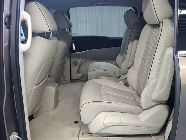 Buick GL8 2022, фото 7
