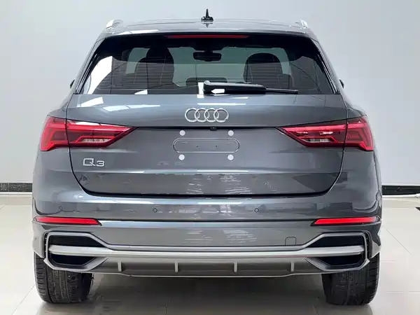 Audi Q3 2023, фото 5