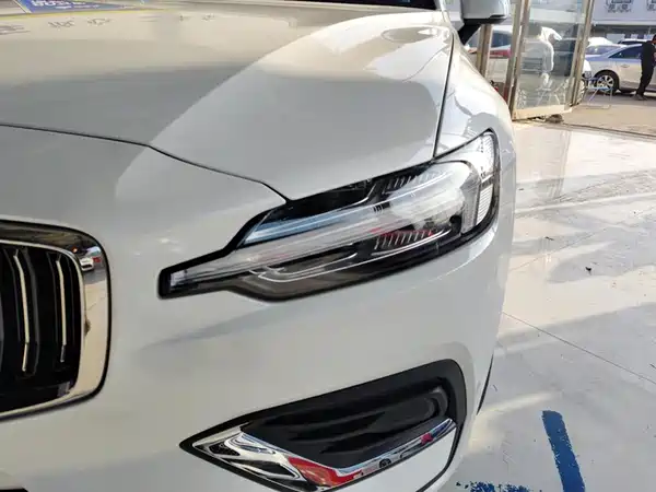 Volvo S60 2026, фото 5