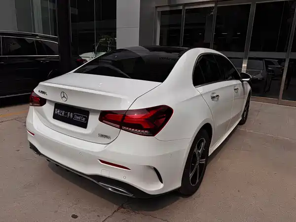 Mercedes-Benz A-Class 2022, фото 5