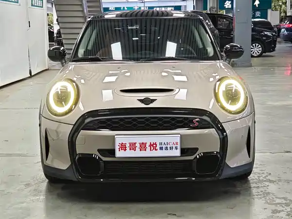 MINI 2023, фото 2