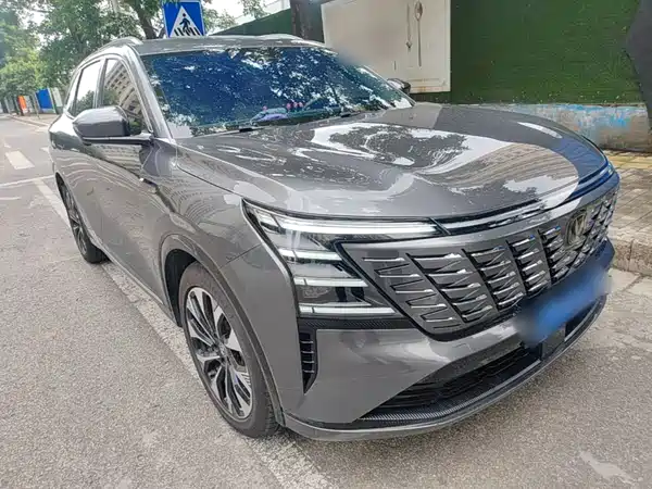 Changan CS75 PLUS 2025, фото 3