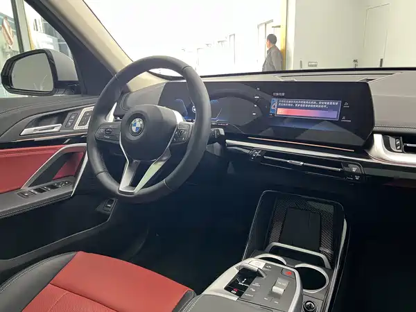 BMW X1 2023, фото 7