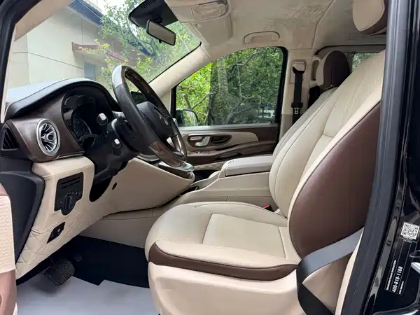 Mercedes-Benz Vito 2023, фото 10