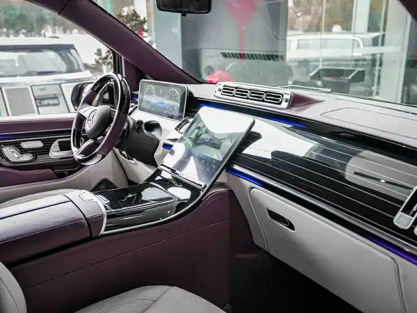 Mercedes-Benz Vito 2024, фото 7