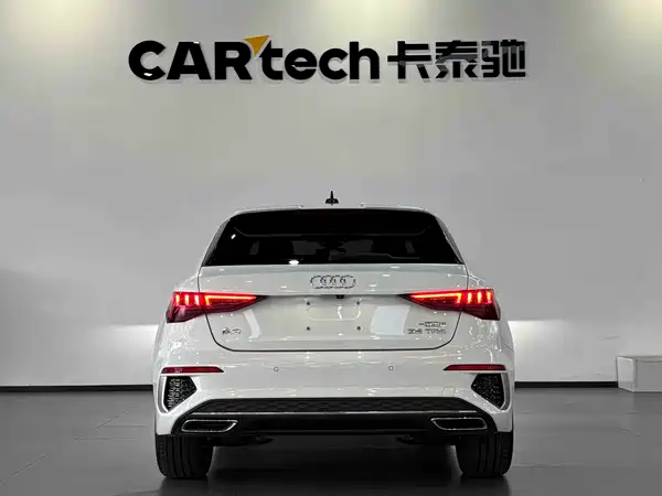 Audi A3 2024, фото 20