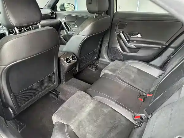 Mercedes-Benz A-Class 2022, фото 10