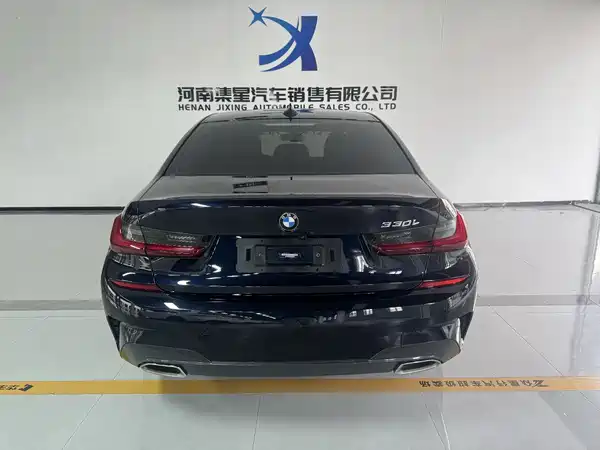BMW 3 Series 2022, фото 10