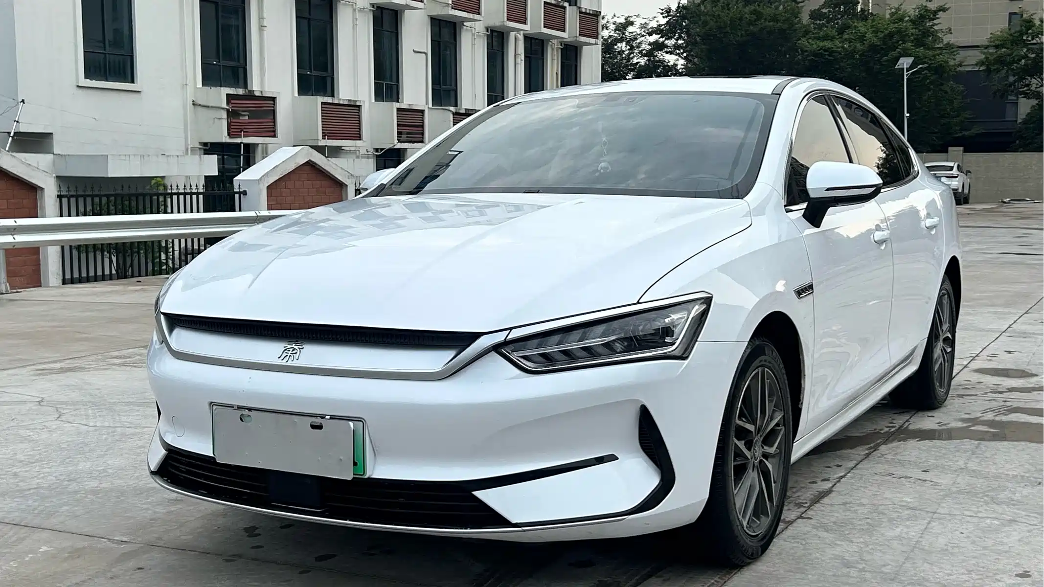  Qin PLUS