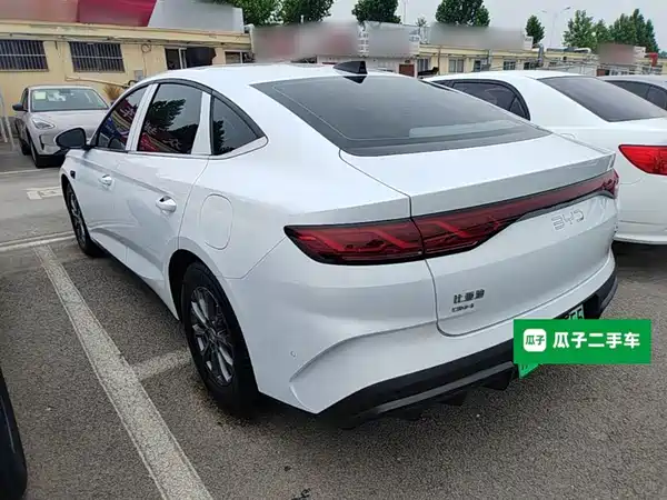 BYD Qin L 2025, фото 4