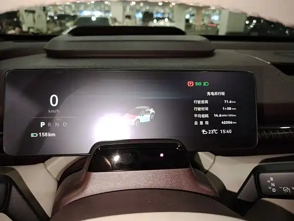 Zeekr X 2023, фото 11