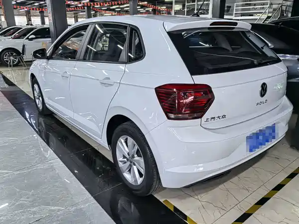 Volkswagen Polo 2023, фото 4