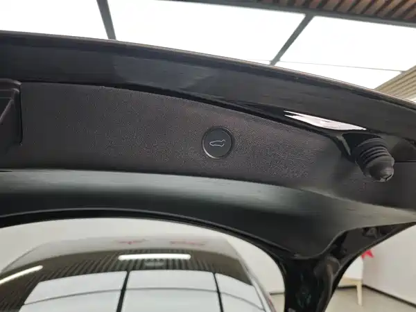 Tesla Model 3 2022, фото 10