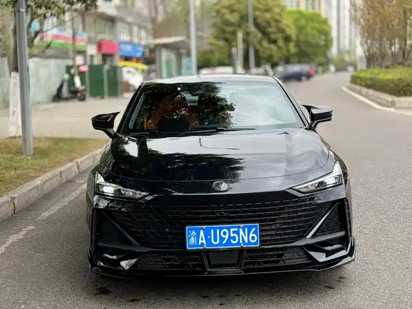 Changan UNI-V 2023, фото 6