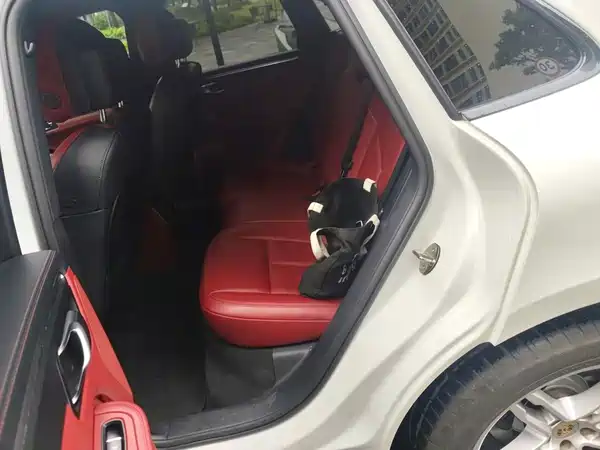 Porsche Macan 2023, фото 18