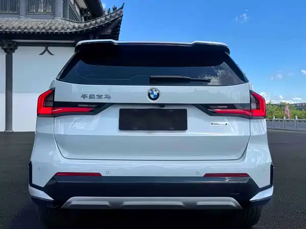 BMW X1 2023, фото 5