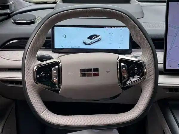 Geely Galaxy Starshine 8 2025, фото 11