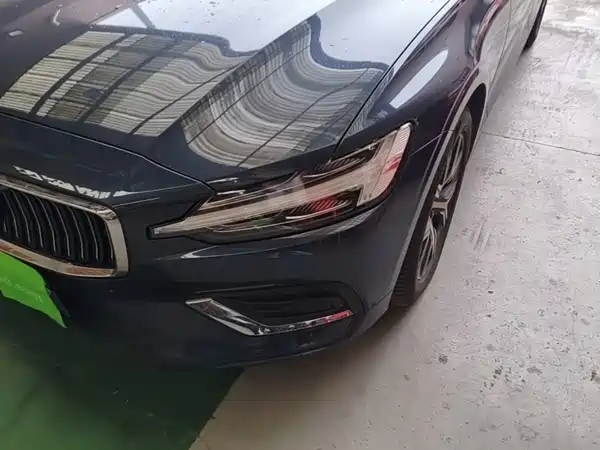 Volvo S60 2026, фото 23