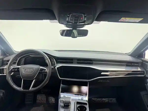 Audi A6L 2024, фото 7