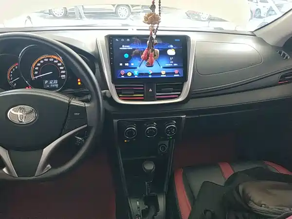 Toyota Yaris 2022, фото 12