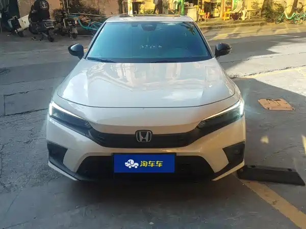 Honda Civic 2022, фото 2