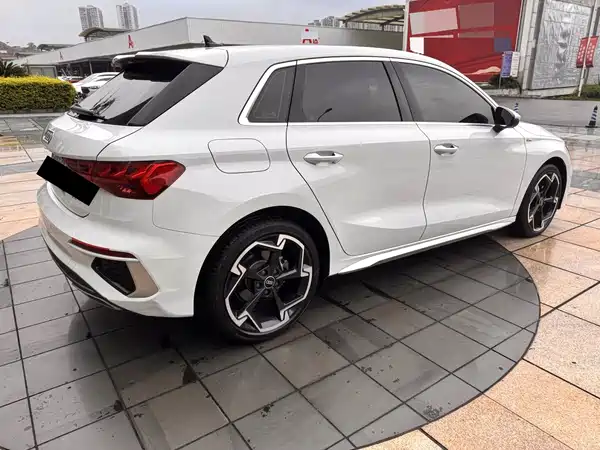 Audi A3 2023, фото 6