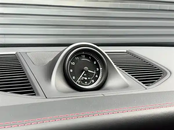 Porsche Macan 2022, фото 11