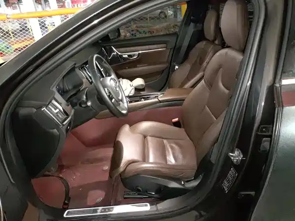 Volvo S90 2024, фото 10