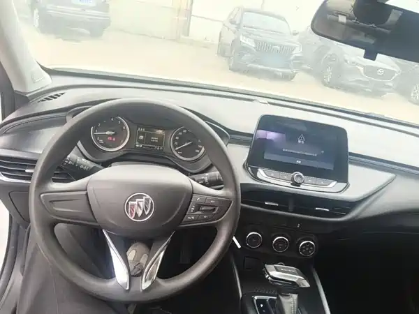 Buick Verano 2023, фото 9