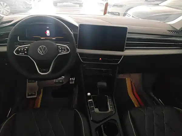 Volkswagen Tiguan L 2023, фото 5