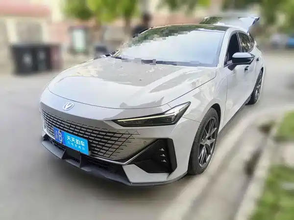 Changan UNI-V 2022