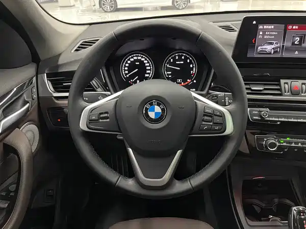 BMW X1 2022, фото 14