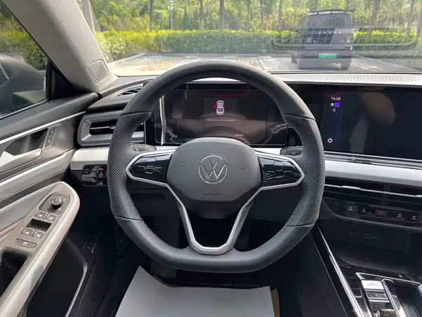 Volkswagen Lamando 2023, фото 13