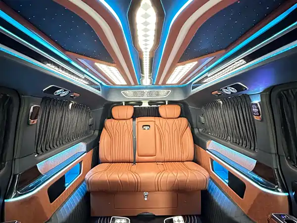 Mercedes-Benz Vito 2023, фото 16