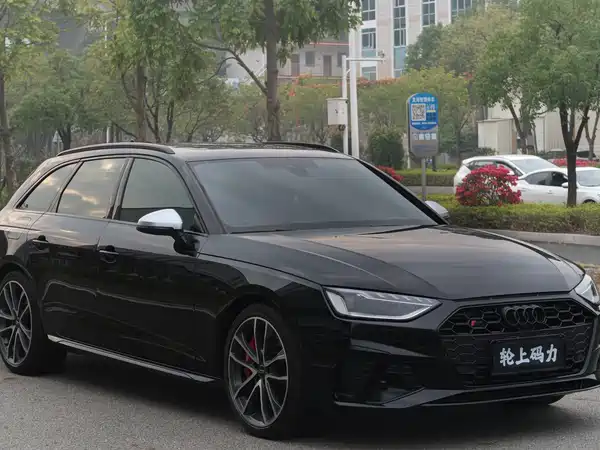 Audi S4 2024, фото 4