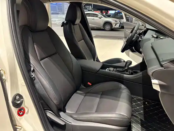 Mazda 3 2023, фото 10