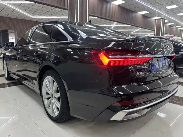 Audi A6L 2023, фото 9