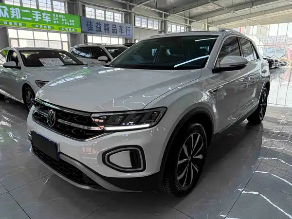 Volkswagen T-ROC 2023