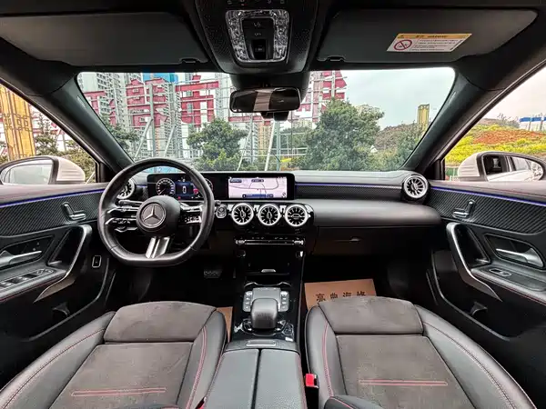 Mercedes-Benz A-Class 2023, фото 5