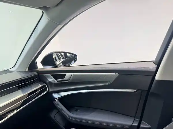 Audi A6 2025, фото 13